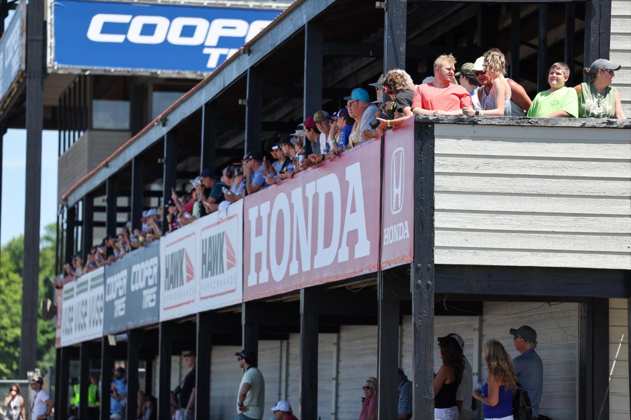 Fans - Honda Indy 200 at Mid-Ohio - By: Chris Owens -- Photo by: Chris Owens